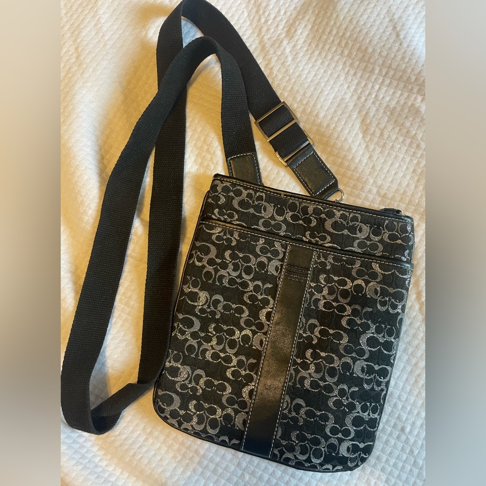Coach purse crossbody